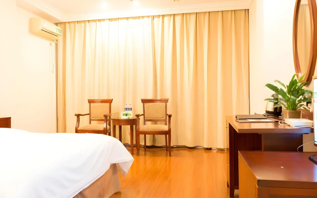 GreenTree Inn YiZheng Zhenzhou East Road