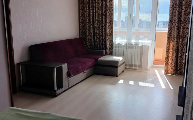 Апартаменты на проспекте Ибрагимова 63А