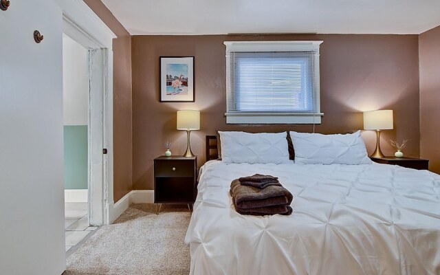 Designer House 5BR! Steps to Downtown/Fountain Sq!
