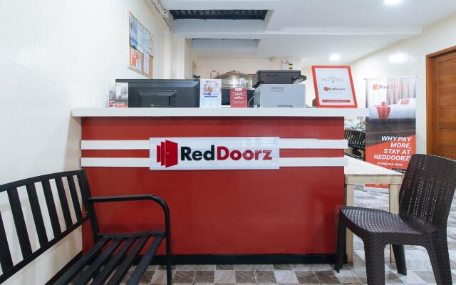 RedDoorz Plus near BGC Mall