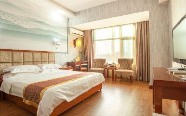 Sanhe Hotel