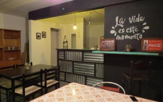 De la Costa Hostel
