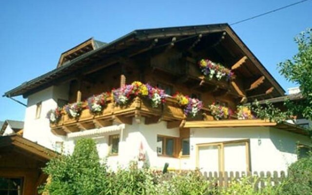 Ferienwohnung und Appartment Haus Bergheimat - Neustift im Stubaital