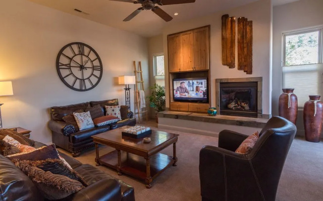 Lava Falls at Entrada Vacation Rentals