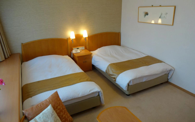 Kobe Luminous Hotel Hyogoekimae