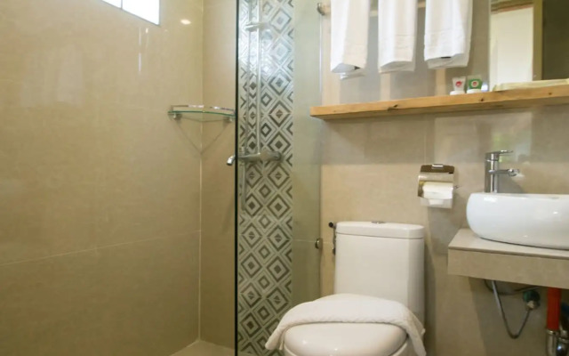 IL Mare Sakura Resort Boracay