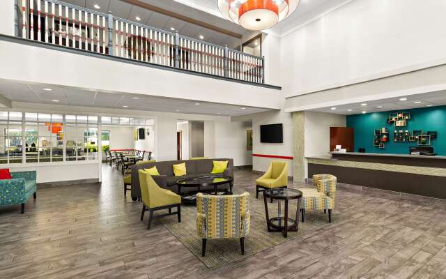 Best Western Galleria Inn & Suites