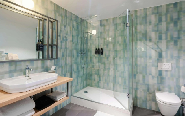Splendid Hotel Lac d'Annecy - Handwritten Collection