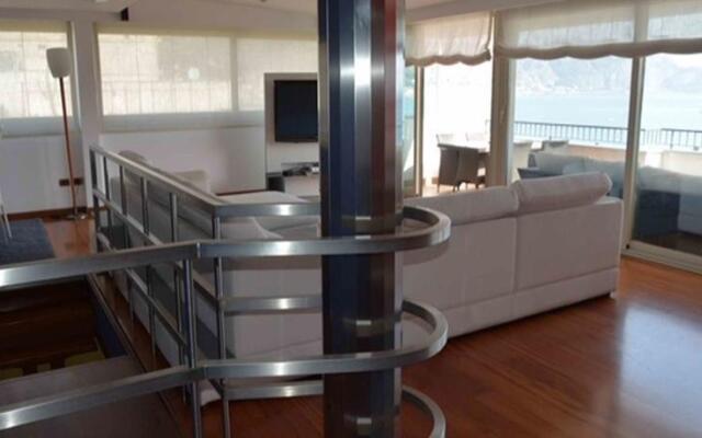 Suite home