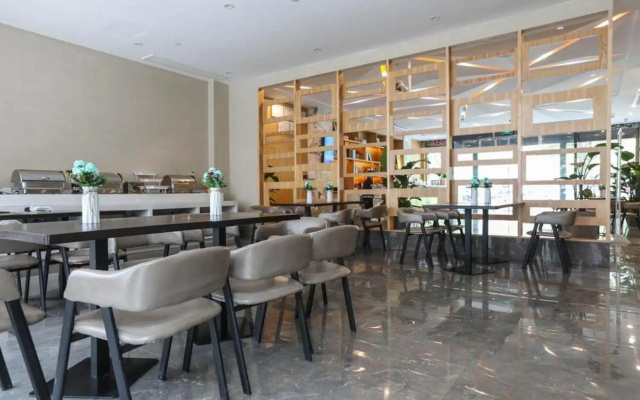 Aokai Holiday Hotel (Hangzhou Tiandu Park)