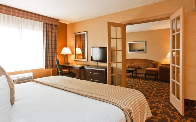 Quality Inn & Suites Denver Stapleton