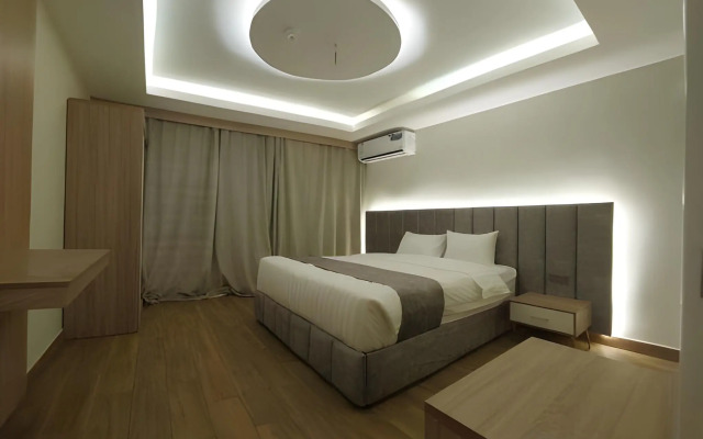 Golden Tulip Abha