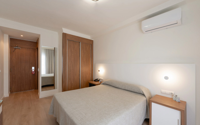 Hotel RH Riviera -  Recommended for Adults