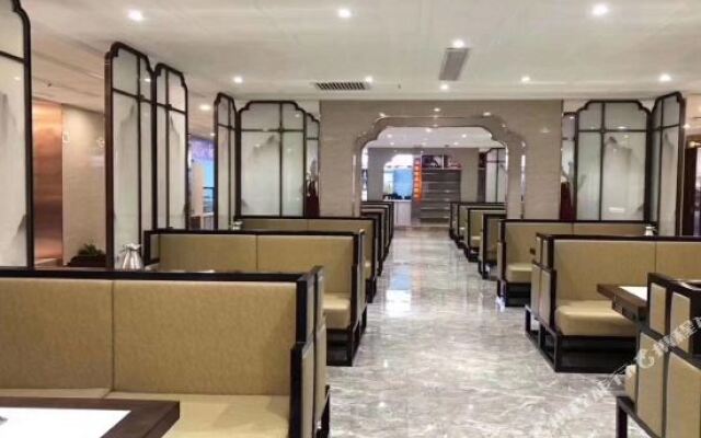 Jin Ze Hong Fu Quan Hotel