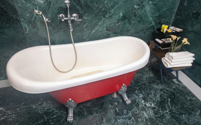 The Baradighi Bungalow - A Heritage Tea Resort