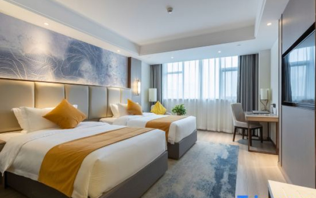 GreenTree Eastern Hotel (Taizhou Yangzijiang Bei Road Mingfa International Plaza)