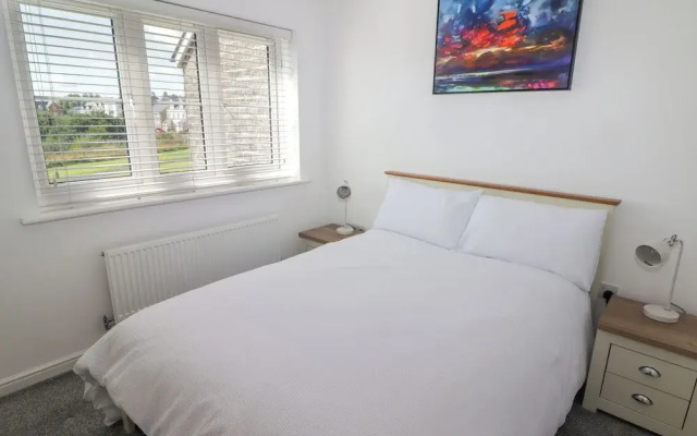 69 Ffordd Y Meillion