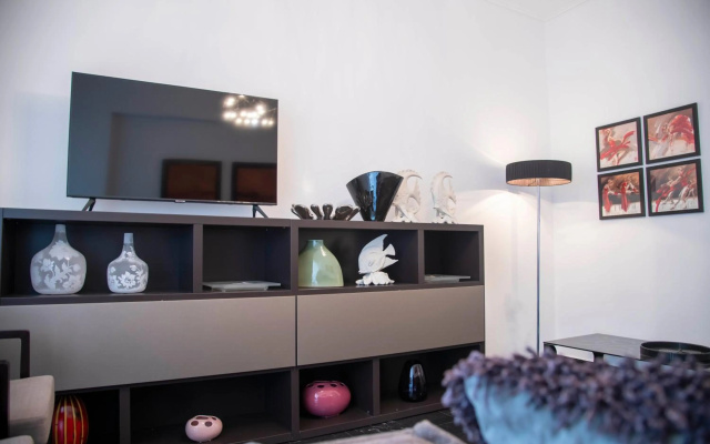 Marianna's Stylish Brand New Apt in the heart of Athens