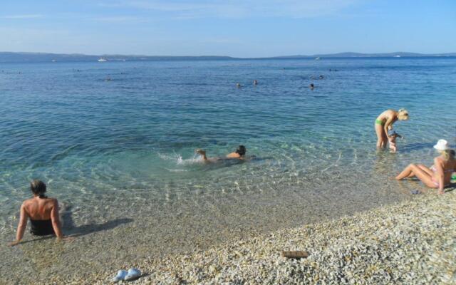 Apartments Batovanja