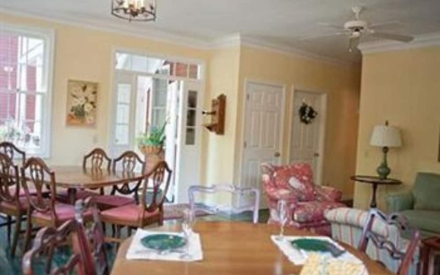 The Green Tree Inn