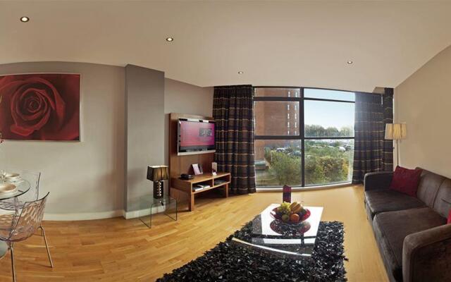 Manchester: Blue Rainbow Apartments