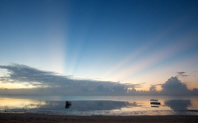 Severin Sea Lodge