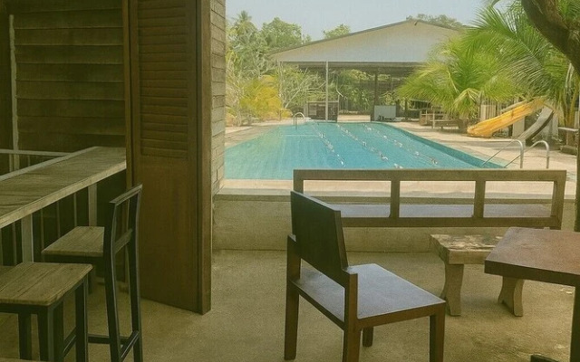 Monkey House Hostel Koh Samui