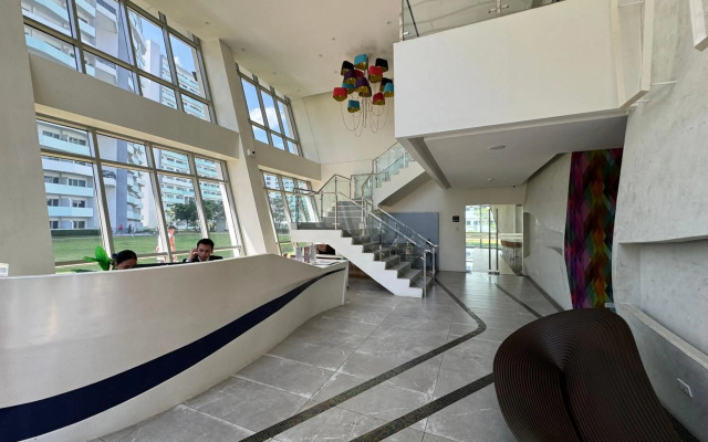 Elegantly designed Condominium in QC