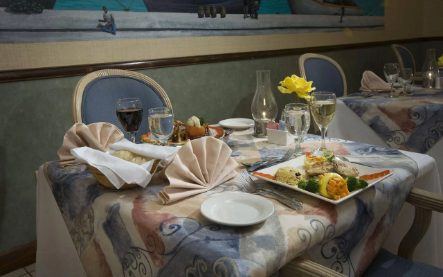 Windward Passage Hotel