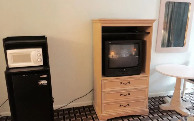 Executive Inn - Marianna