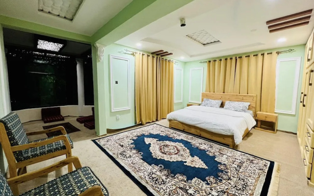 ReeLam Residency