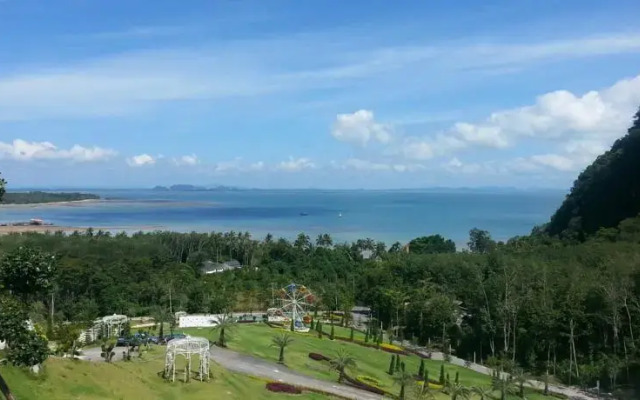 Heaven 7 Panorama Seaview