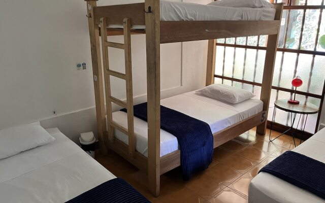 Yolo Hostel Medellin