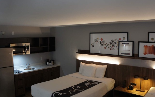 Hawthorn Extended Stay By Wyndham Knoxville