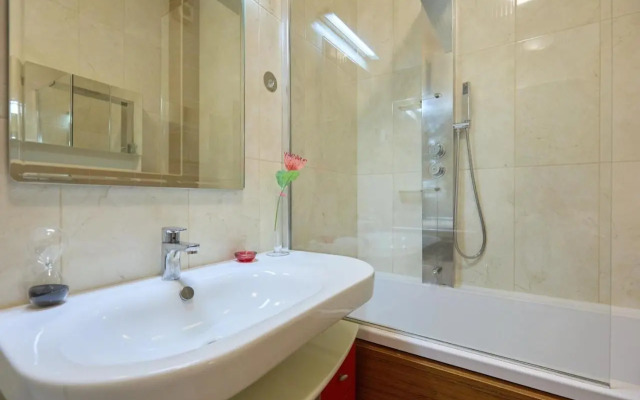 The Monroe - Stylish 2 BD Apartment In Villa Orsan