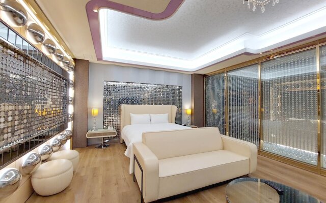 Elysees Motel