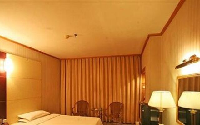 Fengyuan Hotel - Dengfeng