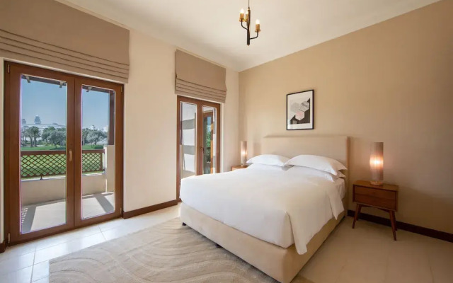 Dubai Creek Villas