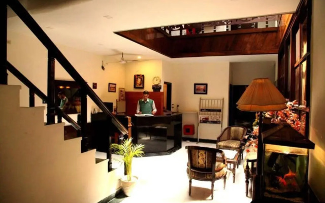 OYO 3987 Hotel Multitech