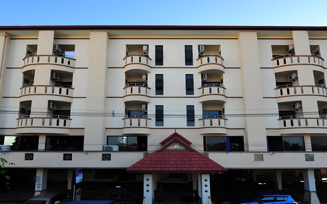 B.P Grand Service Apartment Chiang Mai