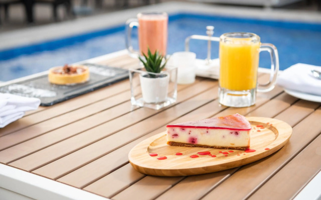 Qamar Hotel Jeddah