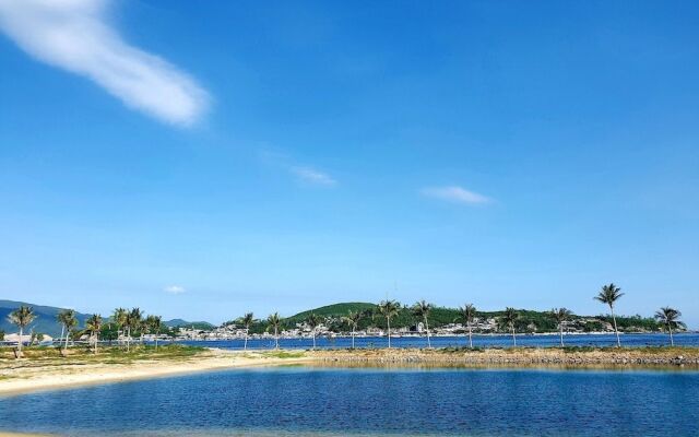 Cala South Beach Villas