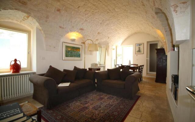 Palazzo de Amico -Typical Terrace House