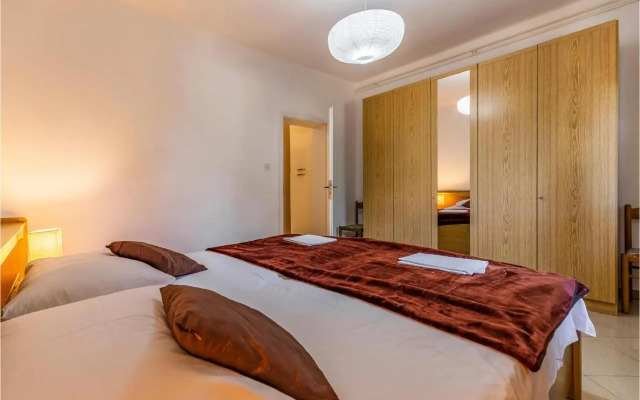 Three-Bedroom Apartment in Medulin