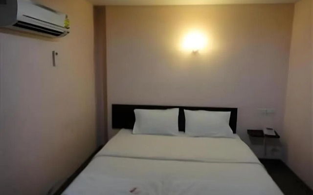 Ban Bua Resort & Hotel