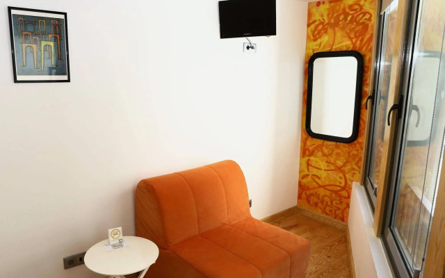 Hostel Petit Lusa