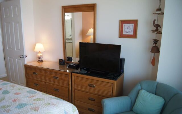 Windemere 605 by RedAwning