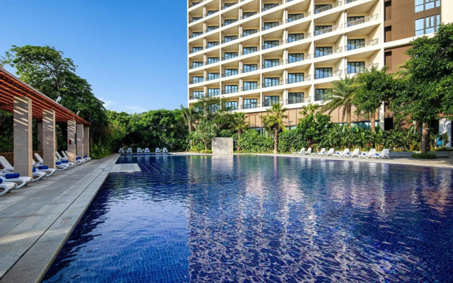 Four Points by Sheraton Wuchuan Loong Bay