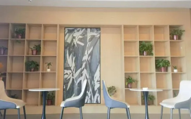 GreenTree Inn Liyang Linquan Huilong Great Market Smart Hotel – Restaurant – Fuyang