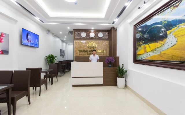 Trang An Flower Hotel